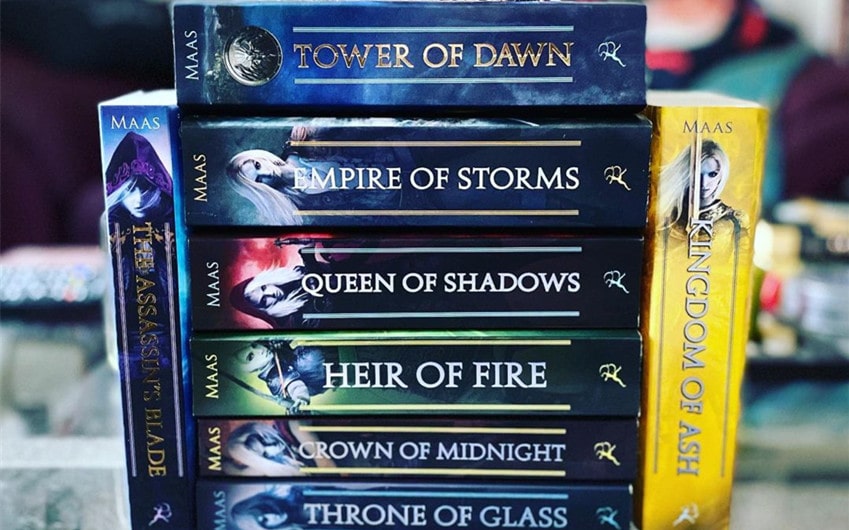 throne of glass series reading order